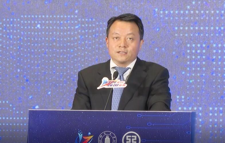 第十七届"挑战杯"全国大学生课外学术科技作品竞赛闭幕